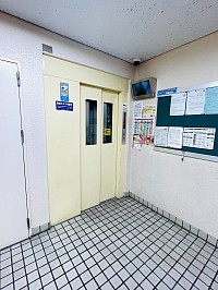 エレベーター